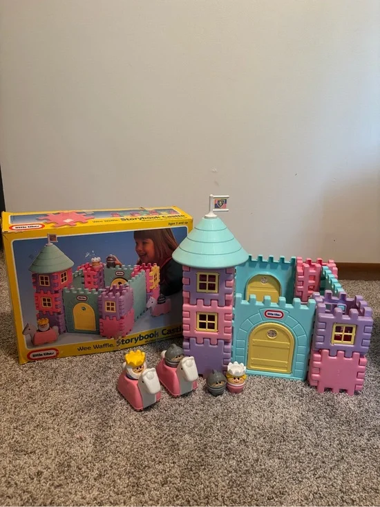 Vintage Rare Set Wee Waffle Storybook Castle - Pastel Pink, Purple & Blue