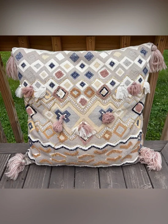 Pier 1 Multicolor Woven Nude Pink Throw Pillow with Tassels 16
