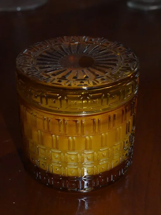 Pier 1 Imports 2-Wick Candle - Harvest Apple