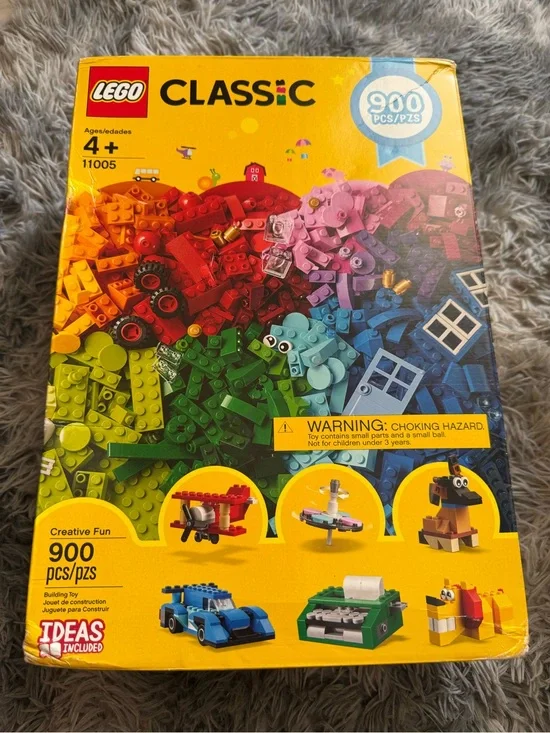 LEGO Classic Creative Fun 900-Piece Building Set - 11005
