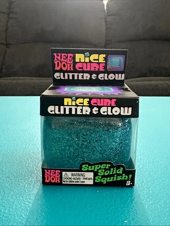 NeeDoh Nice Cube Glitter & Glow