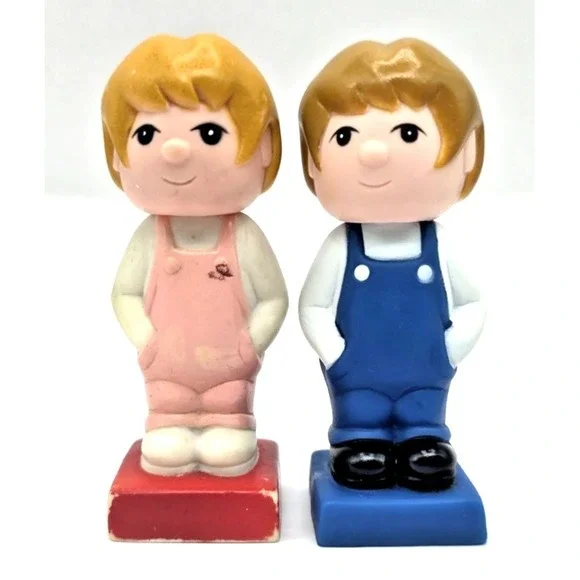 Vintage Tyco Super‎ Blocks Preschool People Figures Boy & Girl 3.5