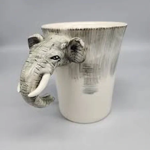 PIER 1 elephant mug