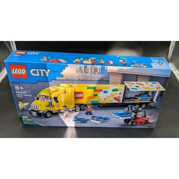 LEGO 60440 City Yellow Delivery Truck,  LEGO Exclusive - Read Description!