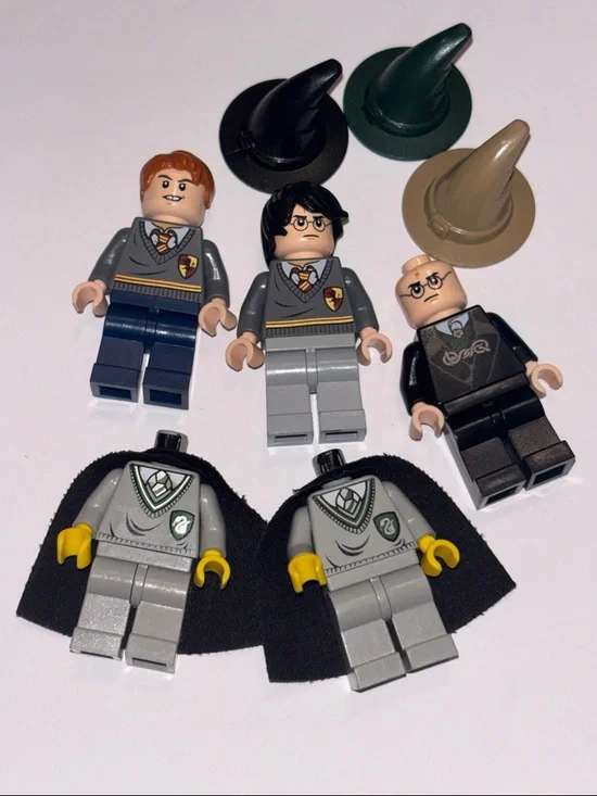 Lego Gryffindor & Slytherin Minifigure OG HP Lego Harry Potter Minifigures Hats