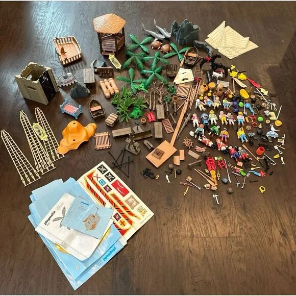 Play‎ mobile parts bundle