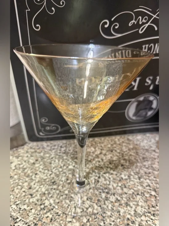 (4) Pier 1 Amber Crackle Martini Glasses-Never used 🍸