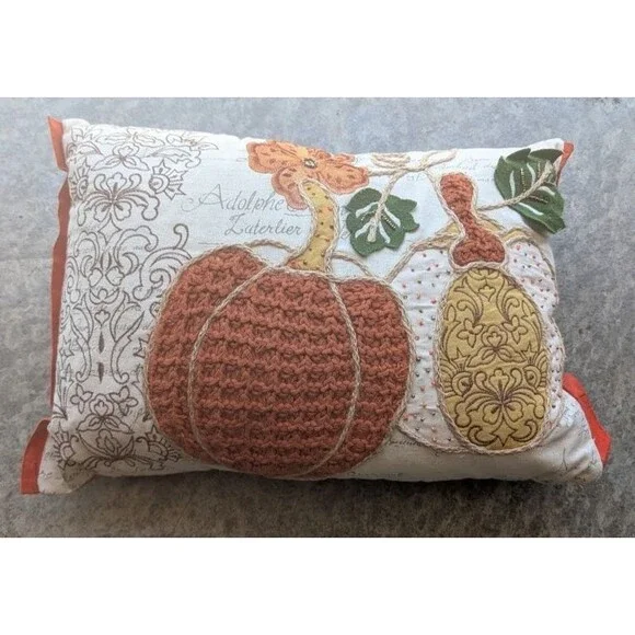 Pier 1 Fall Autumn Pumpkin Goard Embroidered Jute Beaded Throw Pillow 12
