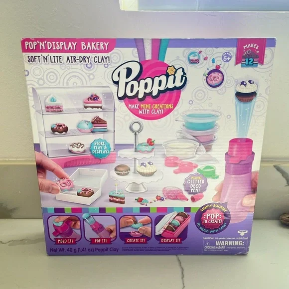 Poppit Pop n Display Bakery By Moose Toys Playset