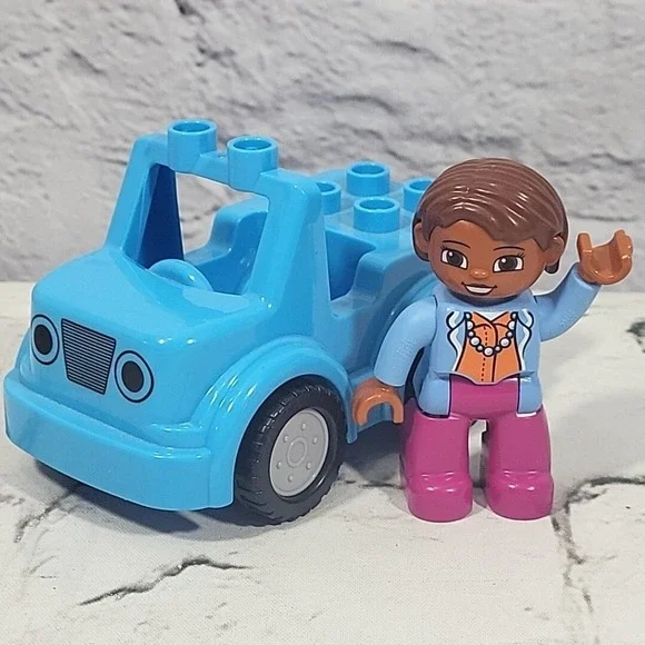 Lego Duplo Figure African American Woman‎ Person Mom Lot With Blue Jeep Car