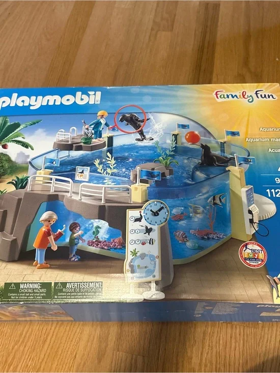 PLAYMOBIL Aquarium Building Set Family Fun Toy Blocks Seal Dolphin 9060