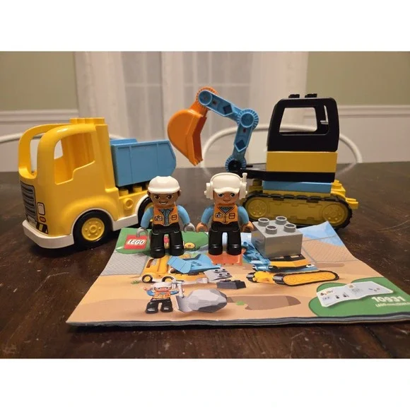 LEGO‎ DUPLO: Truck & Tracked Excavator (10931)