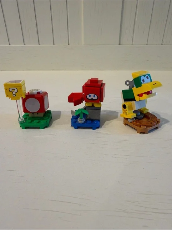 Lego Bundle of 3 Super Mario MiniFigs // Mushroom, Huckit Crab and Mechakoopa