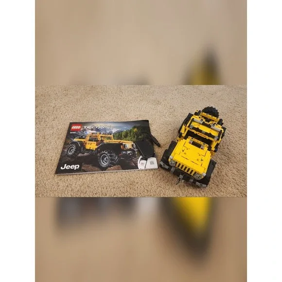 Lego Technic 42122 Jeep Rubicon W LED Light Kit + Booklet  Complete