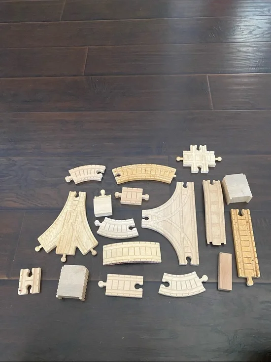 Thomas & friends train tracks 17 pieces