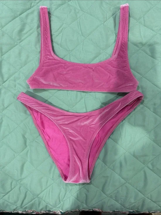 triangl swimwear Pink Velvet Bikini Set