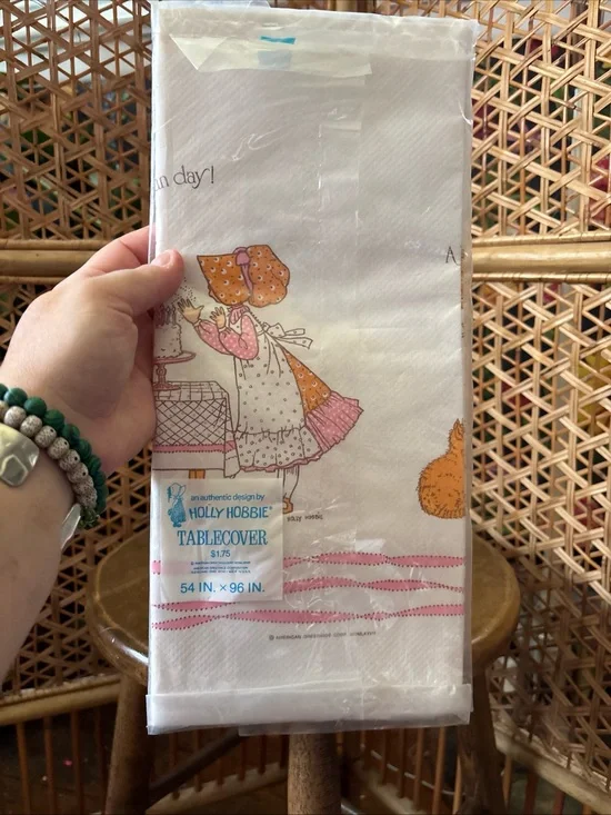 Holly Hobbie Vintage Tablecover in White with Pink & Orange Illustration