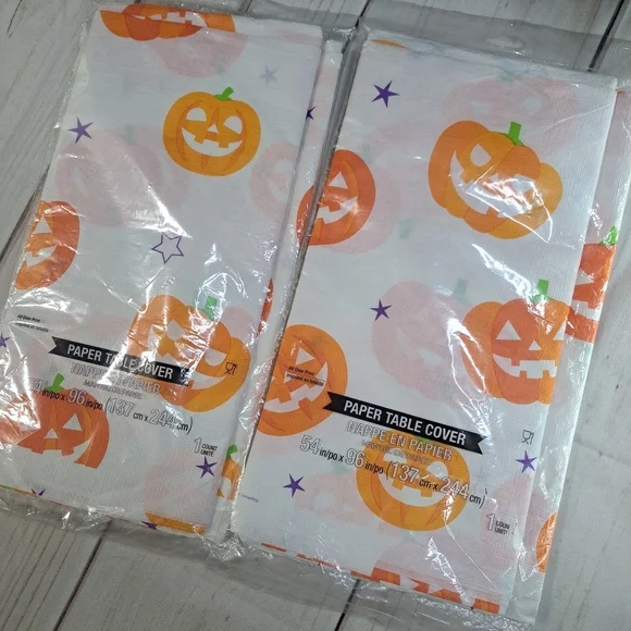 2 Halloween Pumpkin Paper Table Cover