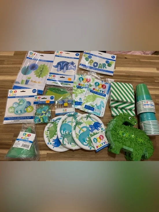 Kids Dino Party Tableware Set - Green & Blue Dinosaur Theme