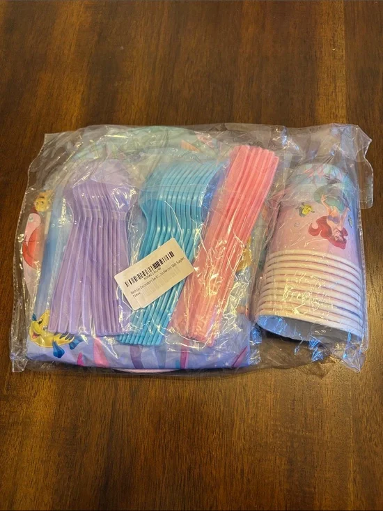 Unbranded Pastel Mermaid Party Tableware Set - Pink, Blue & Purple