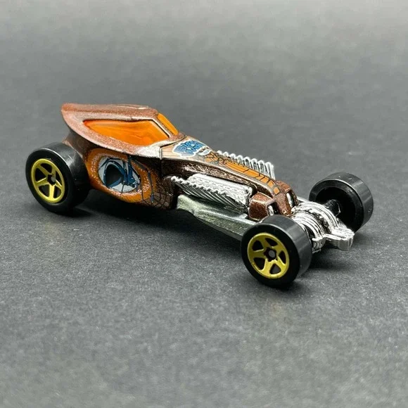 Hot Wheels Sweet 16 II Black Widow Spider‎ Dragster Car Brown Diecast 1/64 Scale
