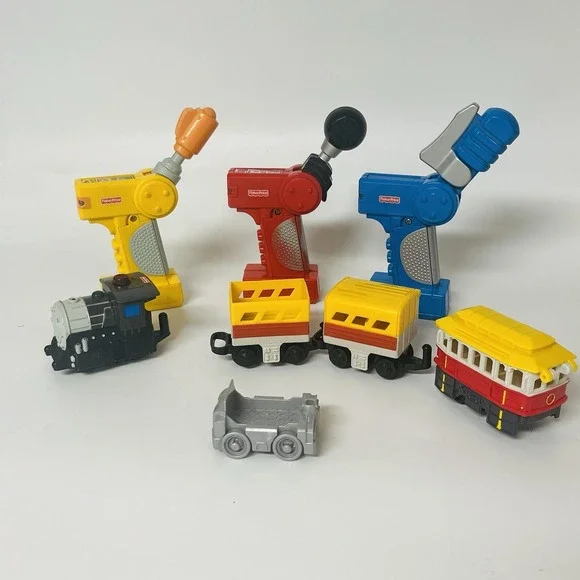 GEOTRAX Train Remote Controllers 3 And Other Accessories Lot UNTESTED