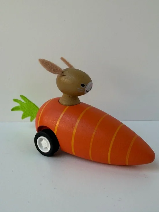 Wooden Toy Bunny Wind-up Carrot Car