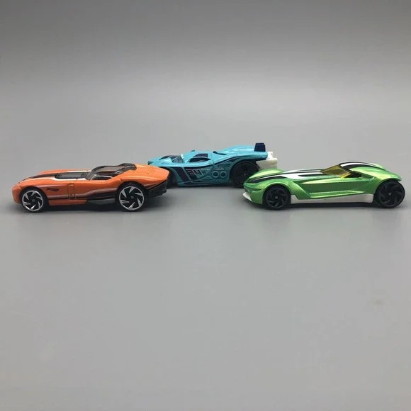 Hot Wheels Lot‎ of 3 BDD4 Orange, Prototype H-24 & Twin Mill Gen-E Diecast 1/64