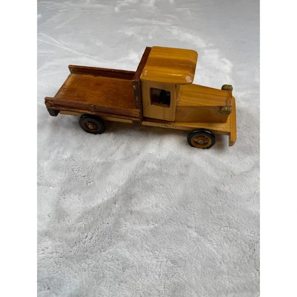 Vintage Wooden Toy Truck Flatbed Flat Bed‎ Craft Display Decor Heritage Mint Ltd