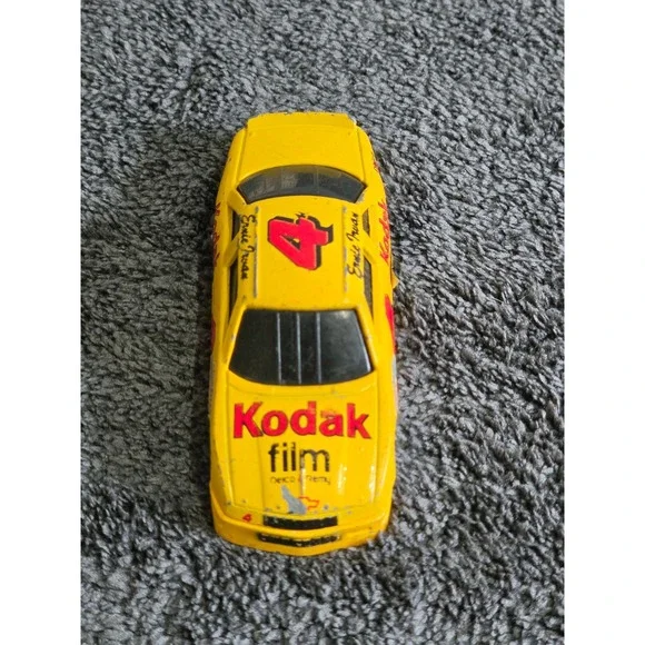Racing Champions 1991 Ernie Irvan 4 Kodak Film Chevy Lumina Diecast 1/64 NASCAR