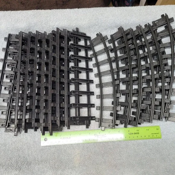 Plastic Toy Train Track Lot Straight‎ and Curved Sections Black 10 Inch Pieces