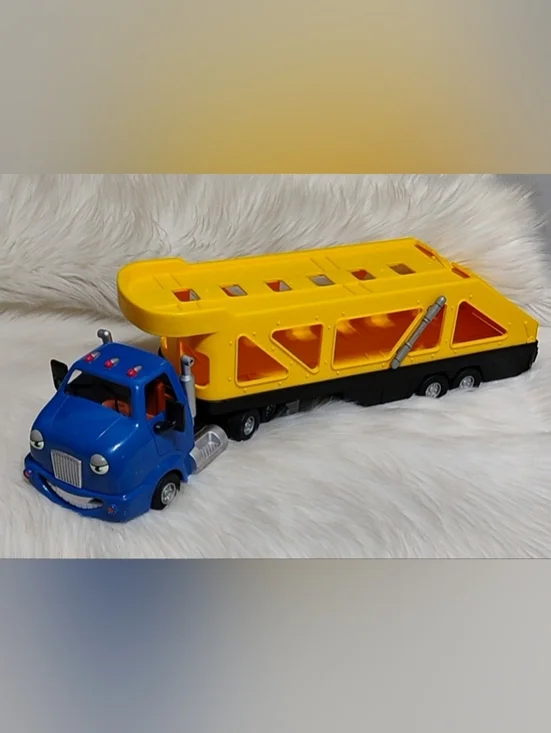(BX87) Cary Carrier Chevron Cars 1998 Kids Car Transporter Toy Truck