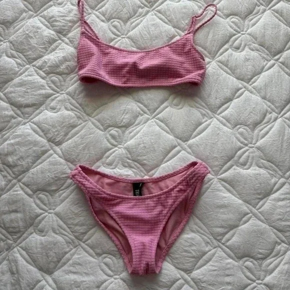 pink‎ triangl bikini set