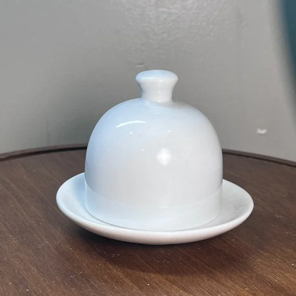 Pottery Barn Great White Domed Individual Butter Dish Pat White Porcelain