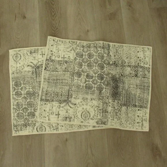 1 Pair Pottery Barn Pillow Shams Standard Gray Cream Patchwork Print‎ Quilted