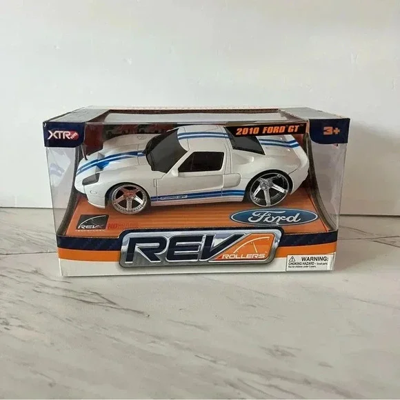 XTR 2010 Ford GT Rev Roller Friction Toy Vehicle Car White/Blue Stripes