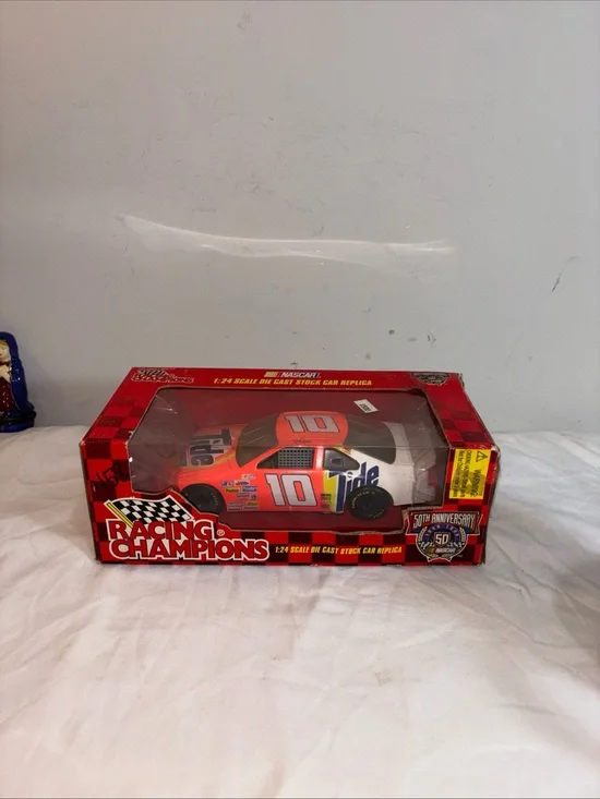 Nascar 1:24 Ricky Rudd Toy Die-Cast Car - Orange Tide #10