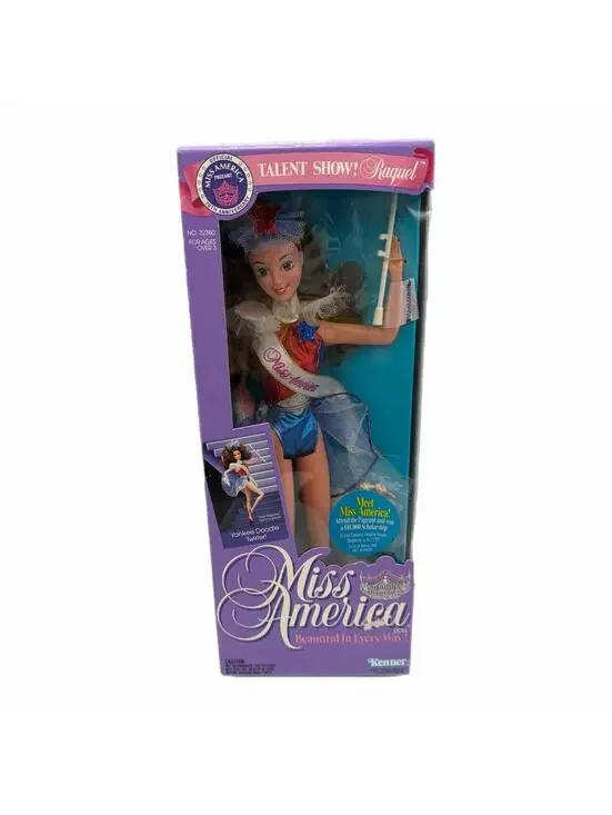 Vintage 1991 Kenner Miss America Talent Show Raquel Doll – New in Box