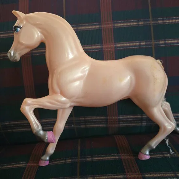 Barbie in the Nutcracker Marzipan‎ Horse C3610 2003 Fantasy Tales