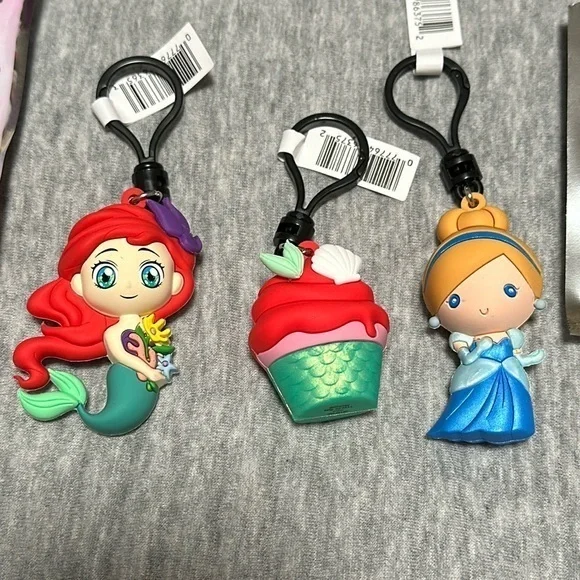 Disney Princess Figural Bag Clip Keychain collectible RARE mermaid cupcake