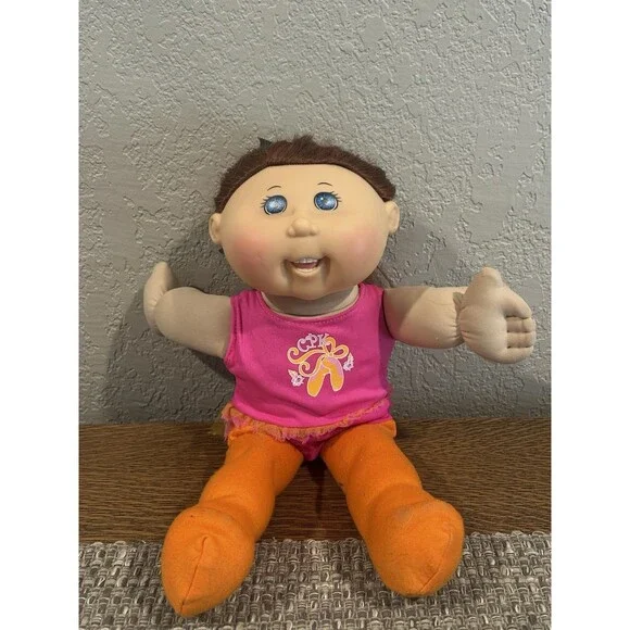 2012 JAKKS Cabbage Patch Doll Girl Gymnastic Brown Red Hair Leotard Blue Eye 16”