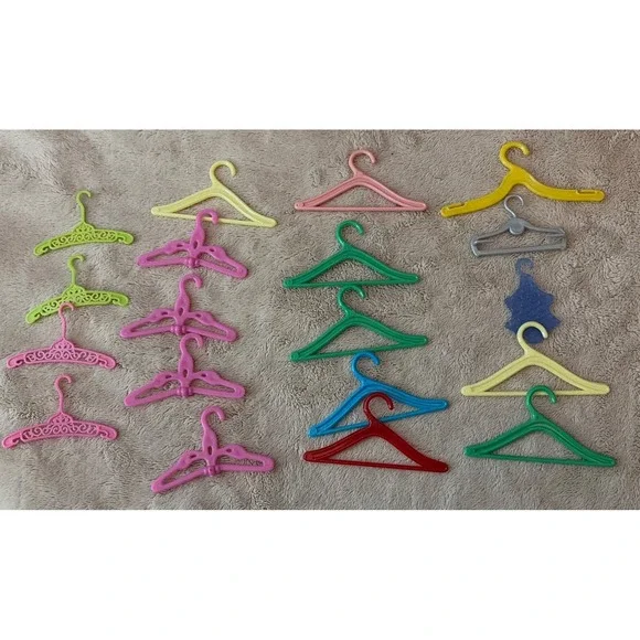 Mixed Lot Of Barbie Clothes‎ Hangers Some Vintage Lot Of 19 B11