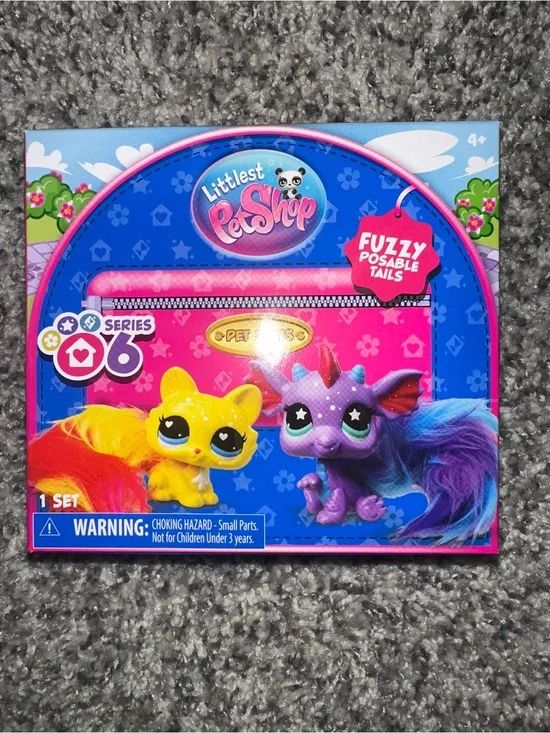 Littlest Pet Shop Series 6 Fuzzy Posable Tails Pets - Pet Pairs #485 & #486