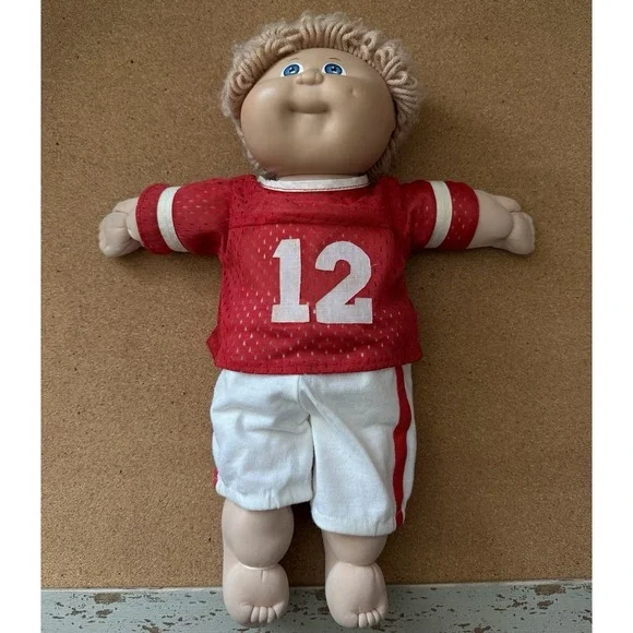 Cabbage Patch Kids 1980s‎ Football Boy Doll Red Jersey Blue Eyes