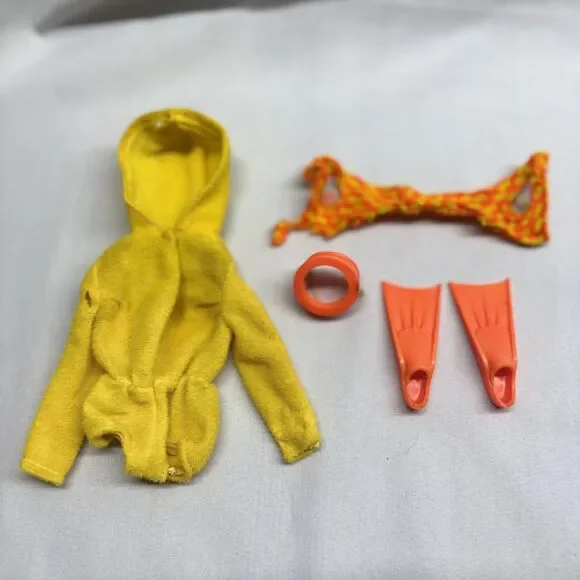 Vintage Barbie Scuba-Do’s Outfit #1788 Rare Twiggy Variation Swimsuit - TLC