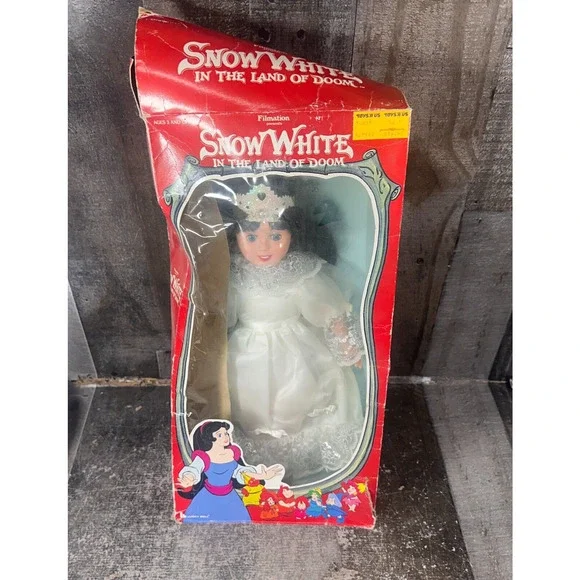 Snow White Land Of Doom Soft‎ Stuffed Body Doll Damaged Box 1990
