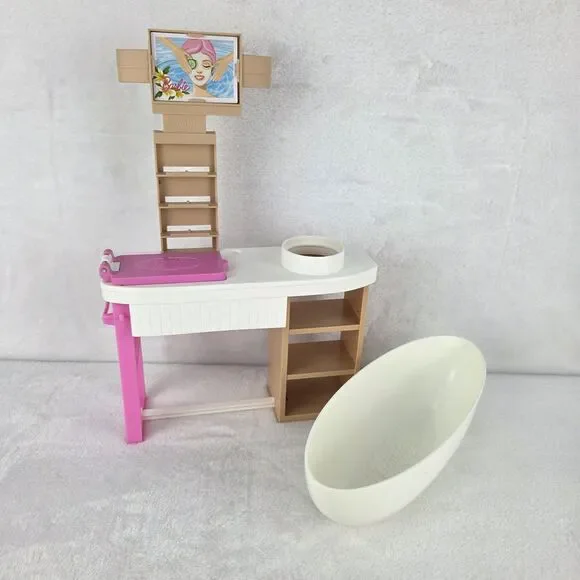 2019 Barbie Face Mask Spa Day Playset Counter & Spa Tub Replacement