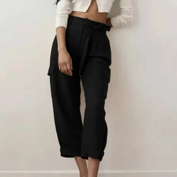 Aritzia Wilfred Kafka Black Linen High Rise Wide Leg Cropped Cargo Pants Size 10