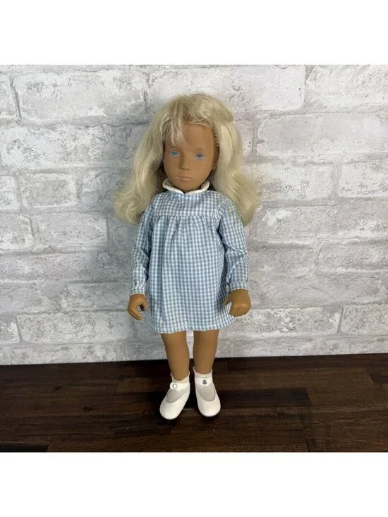 Vintage 1970s Sasha Fair Hair Girl Doll #107 in BLUE GINGHAM Dress