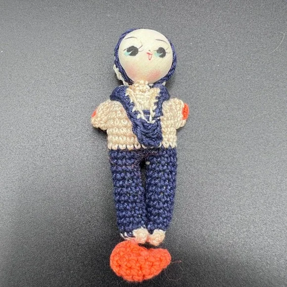 Vintage Amigurumi Crochet Mini 3